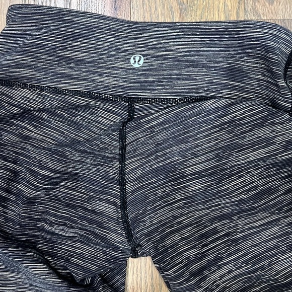 Lulu cropped - Picture 3 of 3